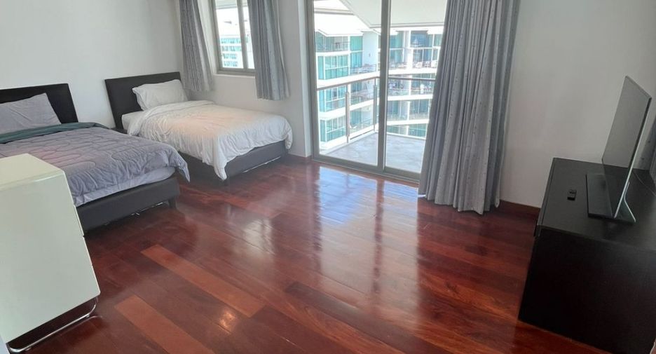 Apartamento en alquiler de 4 habitaciones en Bang Lamung, Chonburi