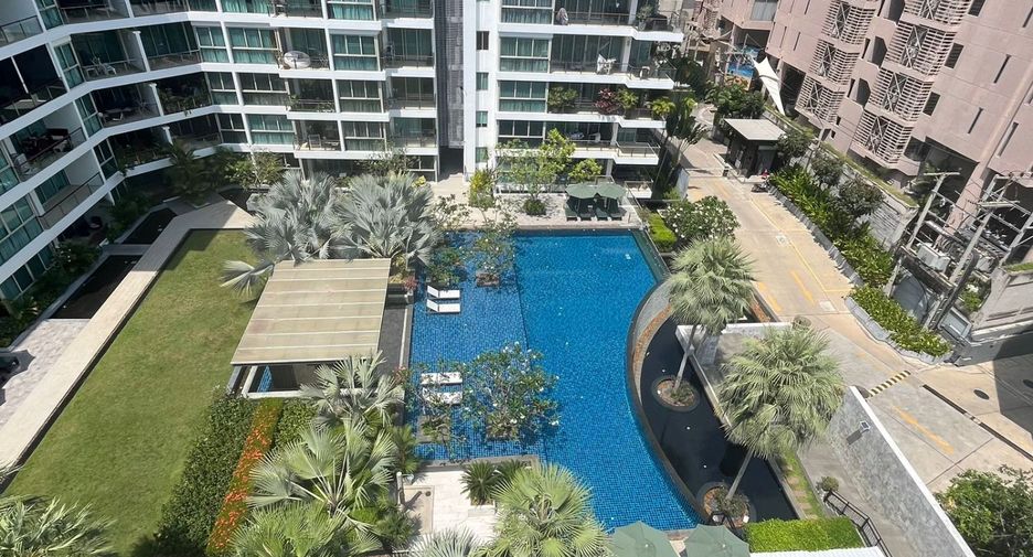 Apartamento en alquiler de 4 habitaciones en Bang Lamung, Chonburi