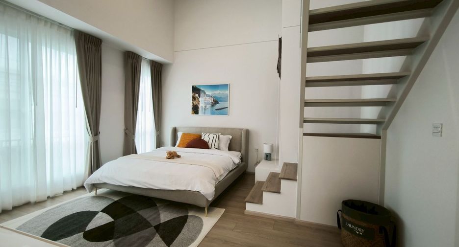 For rent 3 bedrooms townhouse in Bang Phli, Samut Prakan