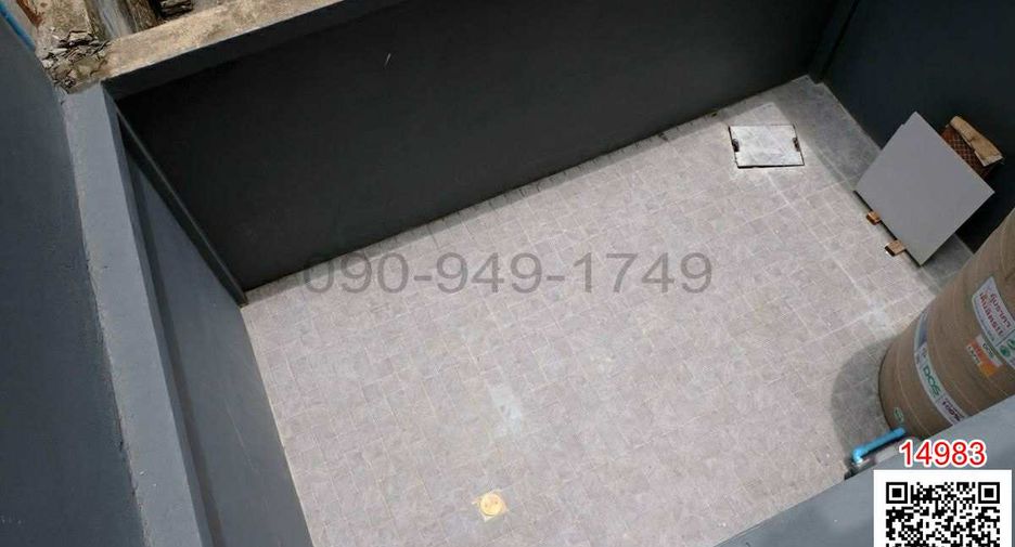 For rent 3 bedrooms retail Space in Bang Kapi, Bangkok