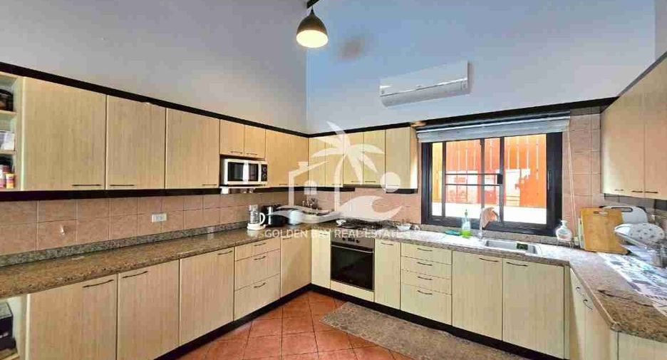 For rent 3 bedrooms house in Bang Lamung, Chonburi