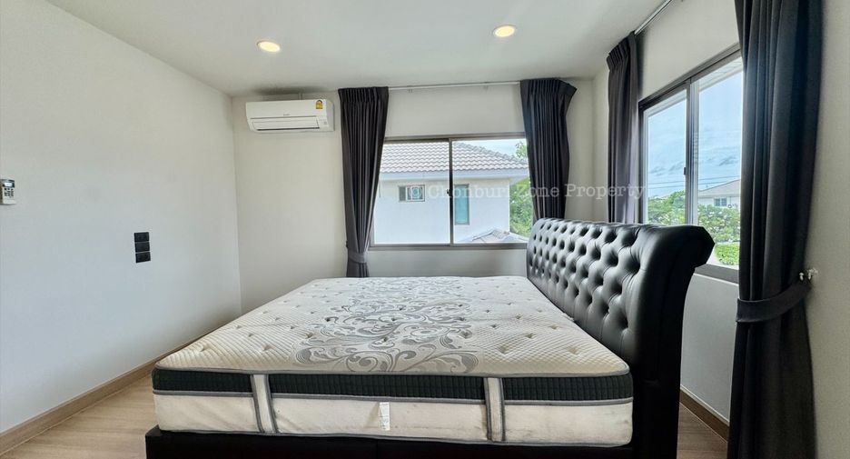 For rent 3 bedrooms house in Mueang Chon Buri, Chonburi