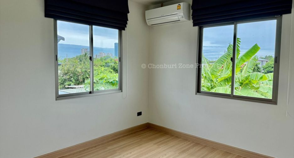 For rent 3 bedrooms house in Mueang Chon Buri, Chonburi