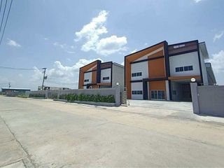 For rent そして for sale 3 Beds warehouse in Krathum Baen, Samut Sakhon