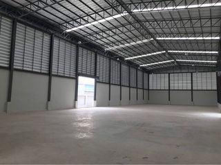 For rent そして for sale 3 Beds warehouse in Krathum Baen, Samut Sakhon