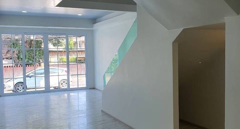 For rent 2 ベッドルーム house in Mueang Chiang Mai, Chiang Mai