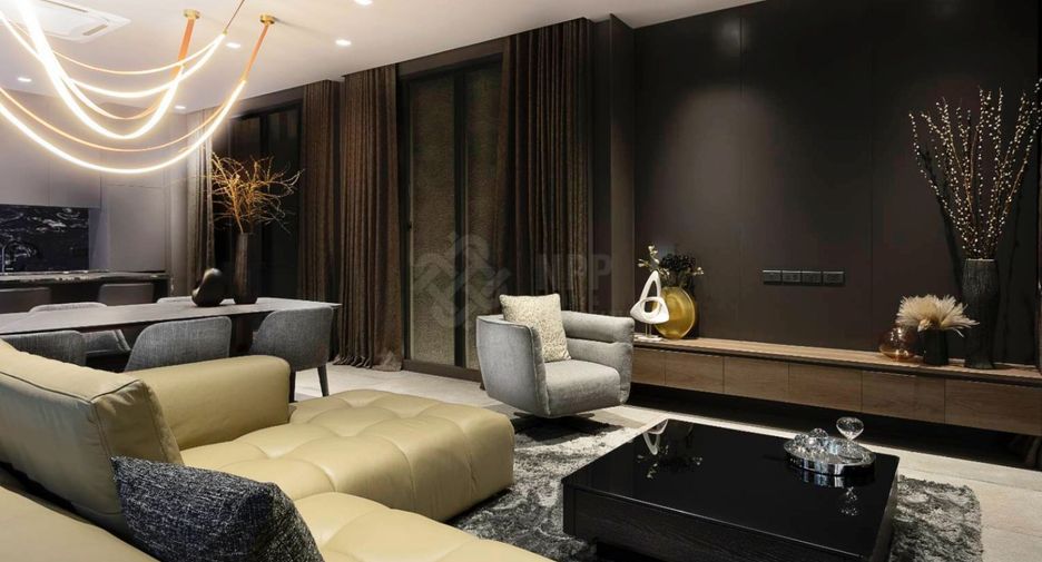For sale 4 bedrooms house in Chatuchak, Bangkok