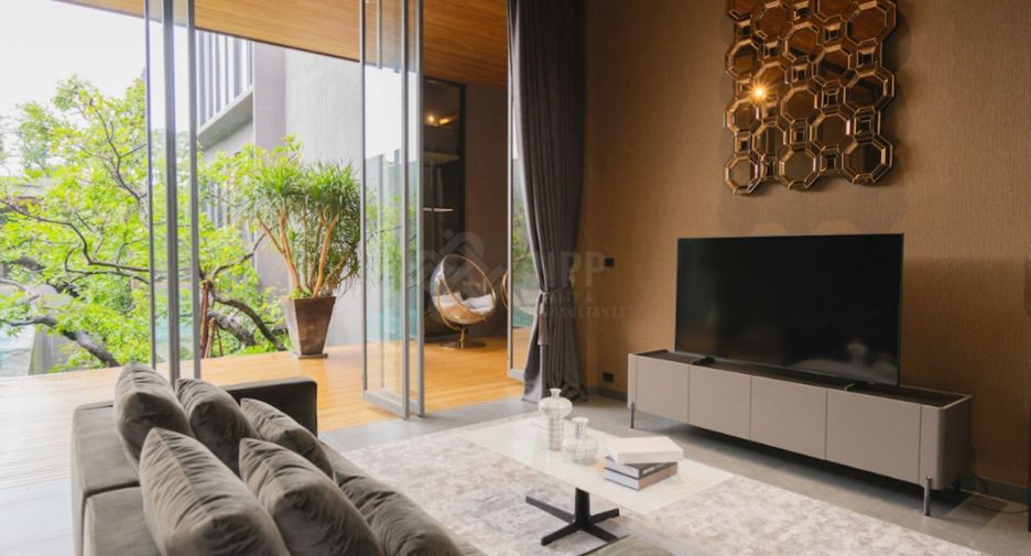 À vendre 5 chambres maison à Lat Phrao, Bangkok
