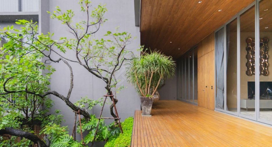 À vendre 5 chambres maison à Lat Phrao, Bangkok