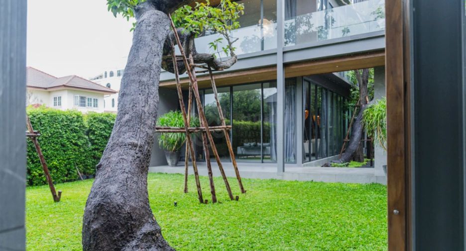À vendre 5 chambres maison à Lat Phrao, Bangkok