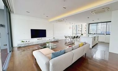 À vendre 2 chambres condo à Khlong Toei, Bangkok