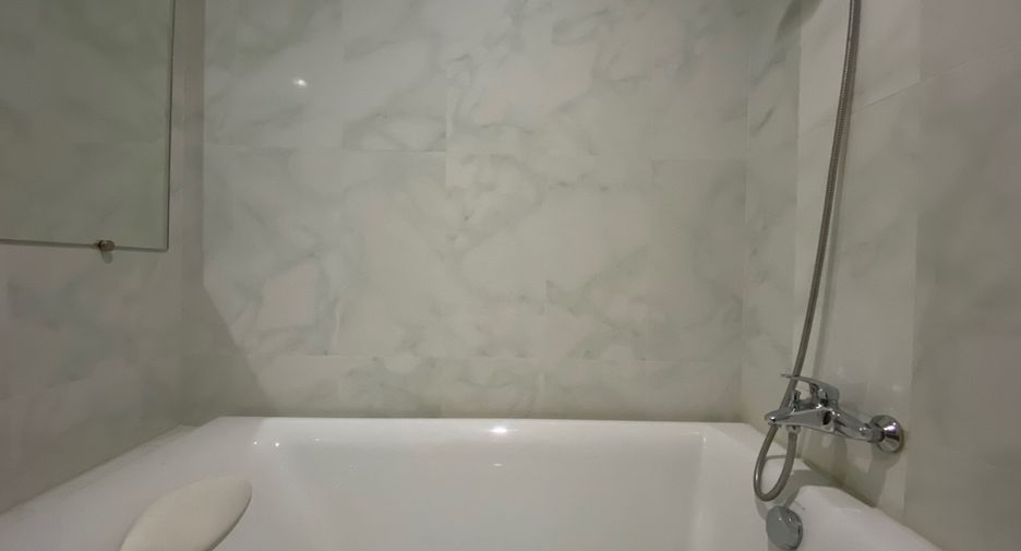For rent 2 bedrooms condo in Mueang Chiang Mai, Chiang Mai