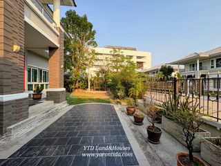 For sale 4 bedrooms house in Thawi Watthana, Bangkok