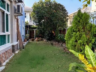 For sale 4 bedrooms house in Thawi Watthana, Bangkok