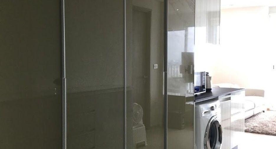 À louer et à vendre 2 chambres condo à Watthana, Bangkok