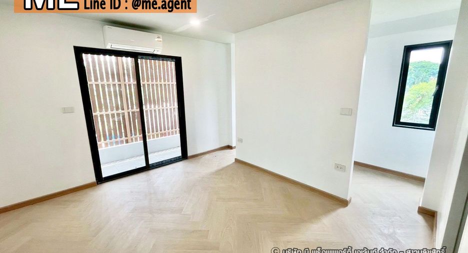 For sale 3 bedrooms house in Suan Luang, Bangkok