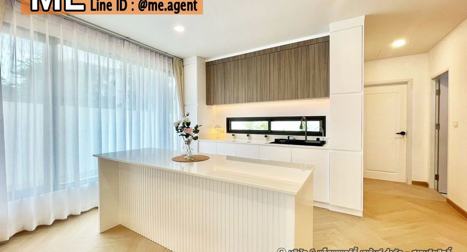 For sale 3 bedrooms house in Suan Luang, Bangkok
