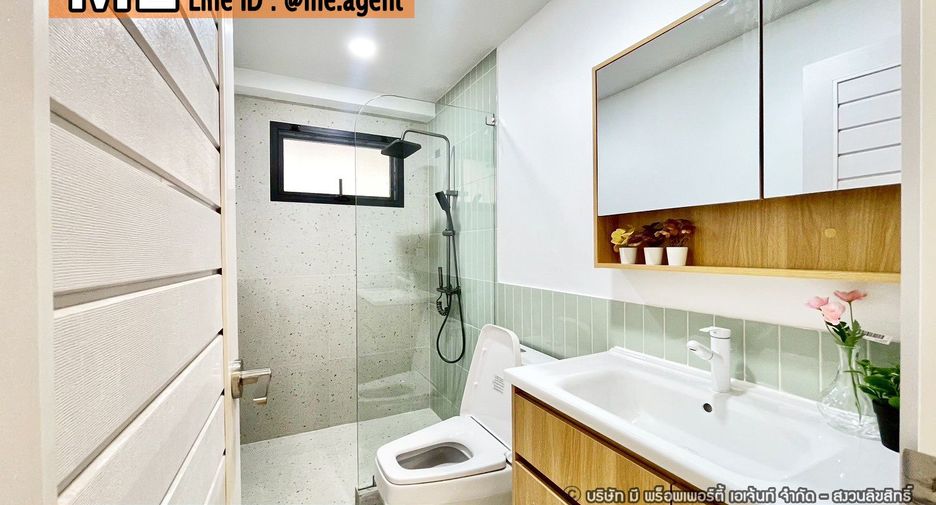 For sale 3 bedrooms house in Suan Luang, Bangkok