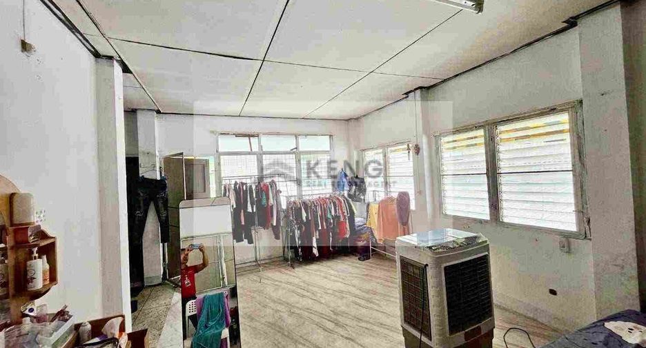 For sale 3 ベッドルーム retail Space in Mueang Chiang Mai, Chiang Mai