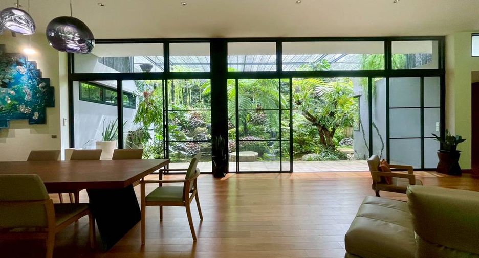 For sale 4 bedrooms house in Mae Rim, Chiang Mai
