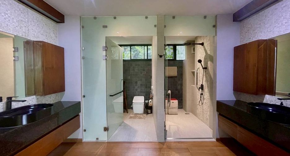 For sale 4 bedrooms house in Mae Rim, Chiang Mai