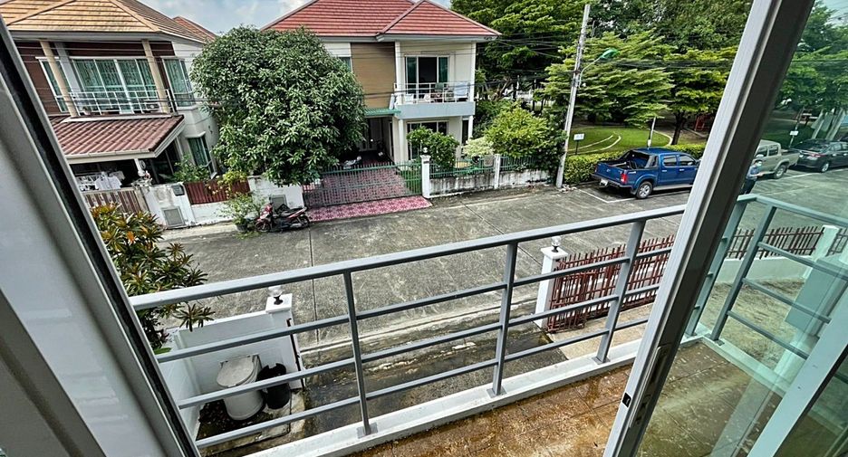 出租 3 卧室 独立屋 在 Phra Pradaeng, Samut Prakan
