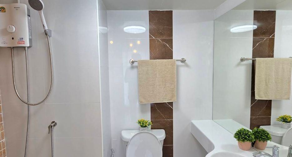 À vendre 1 chambre condo à Mueang Chon Buri, Chonburi
