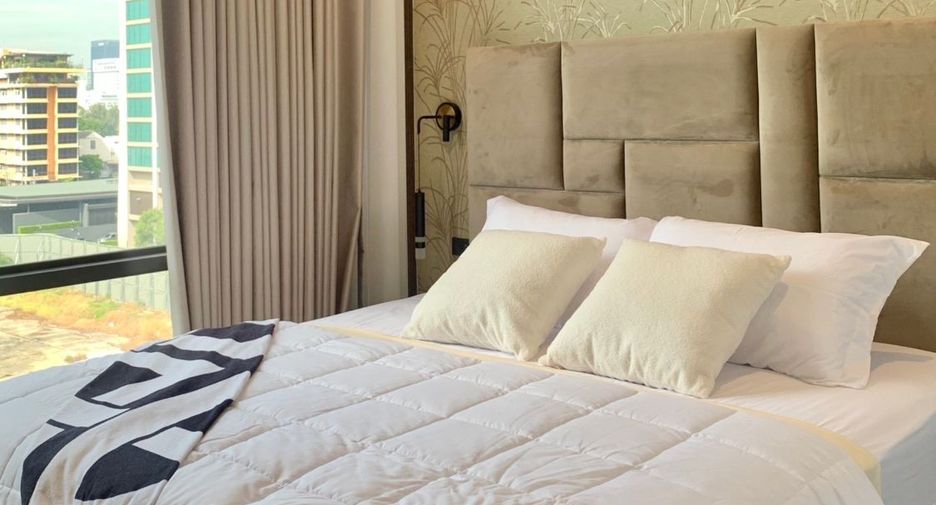 Condo en alquiler y en venta de 2 habitaciones en Pathum Wan, Bangkok