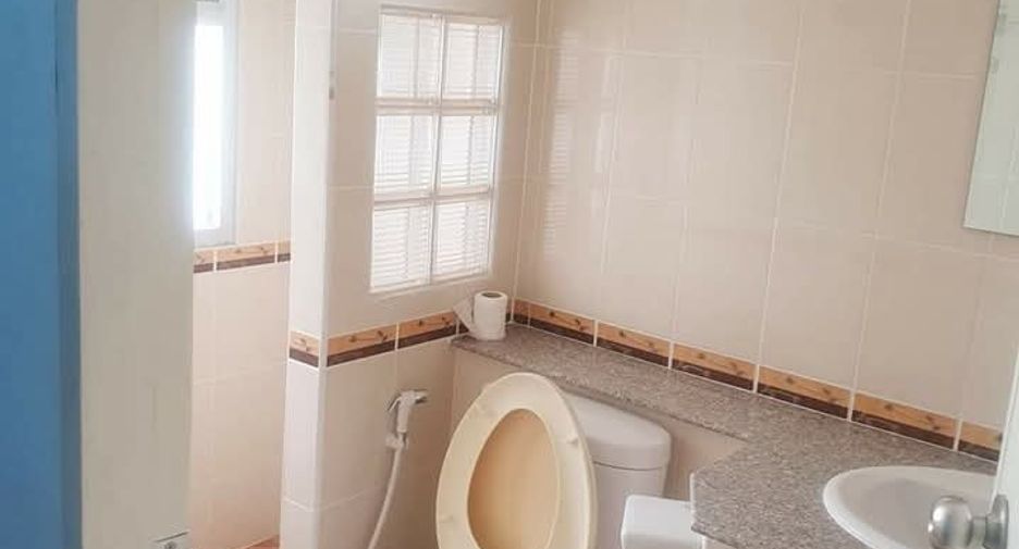 For rent 3 bedrooms house in San Sai, Chiang Mai