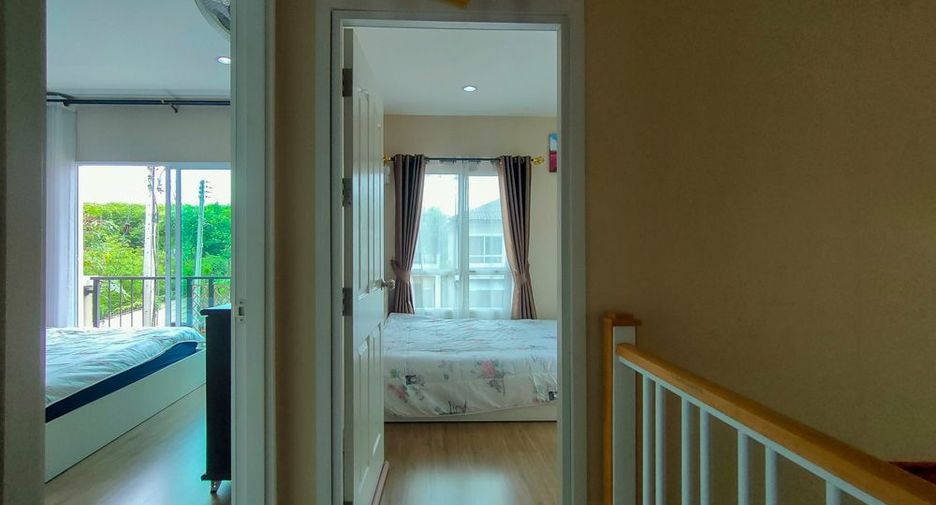 For rent 3 bedrooms house in San Kamphaeng, Chiang Mai