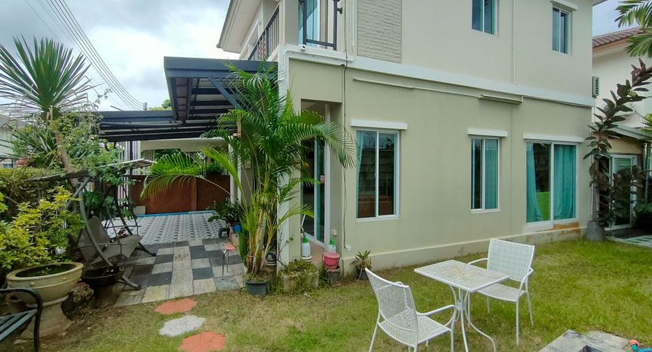 For rent 3 bedrooms house in San Kamphaeng, Chiang Mai