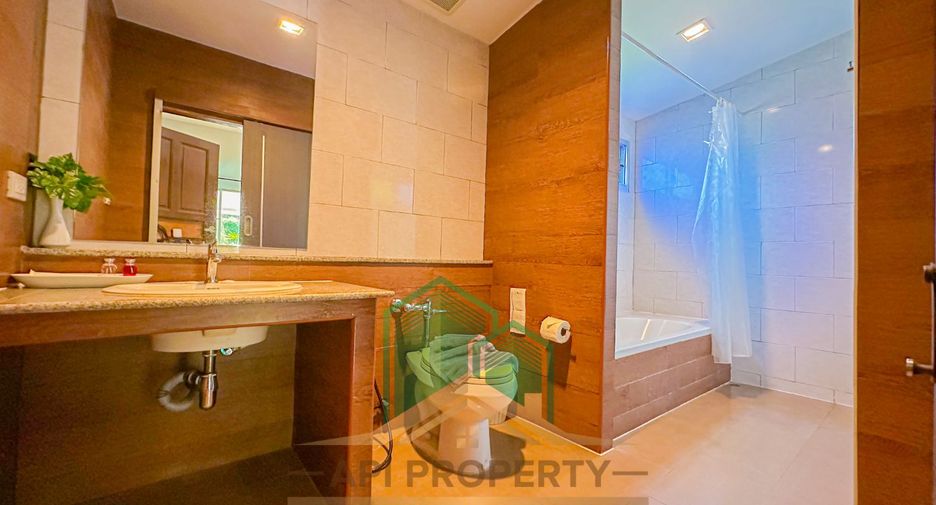 For sale 28 bedrooms villa in Mueang Chiang Mai, Chiang Mai