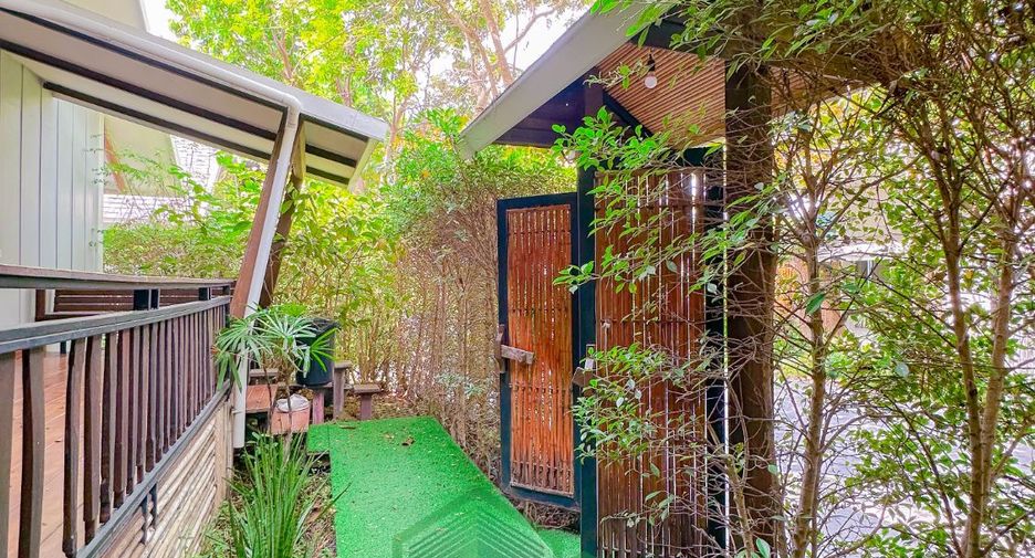 For sale 28 bedrooms villa in Mueang Chiang Mai, Chiang Mai