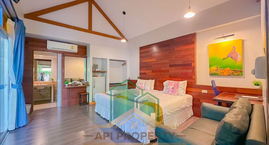For sale 28 bedrooms villa in Mueang Chiang Mai, Chiang Mai