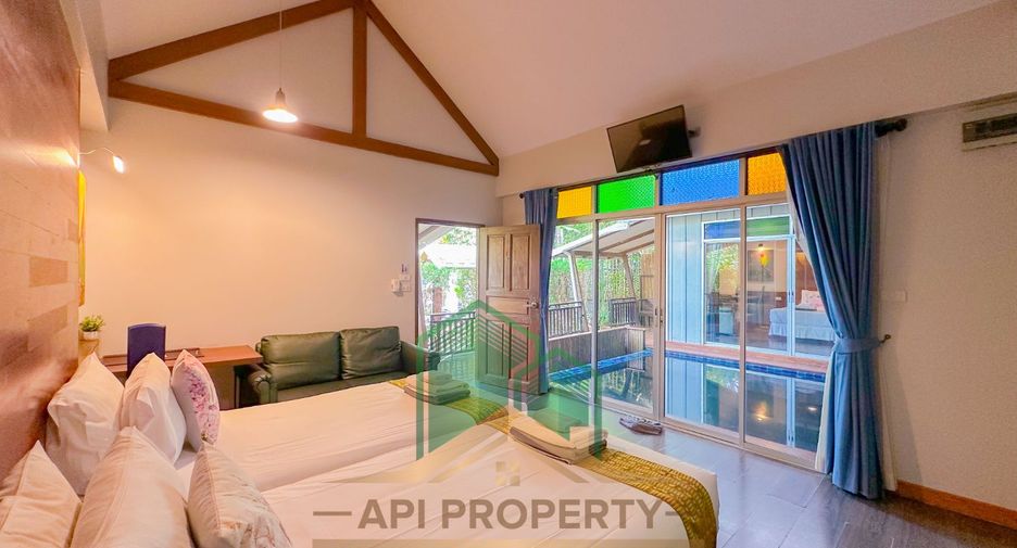 For sale 28 bedrooms villa in Mueang Chiang Mai, Chiang Mai
