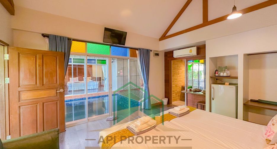 For sale 28 bedrooms villa in Mueang Chiang Mai, Chiang Mai