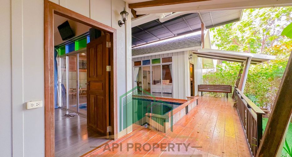 For sale 28 bedrooms villa in Mueang Chiang Mai, Chiang Mai