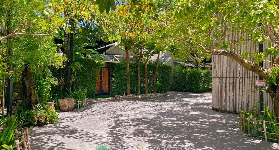 For sale 28 bedrooms villa in Mueang Chiang Mai, Chiang Mai