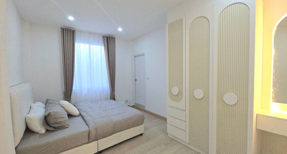 For sale 3 bedrooms house in Bang Lamung, Chonburi