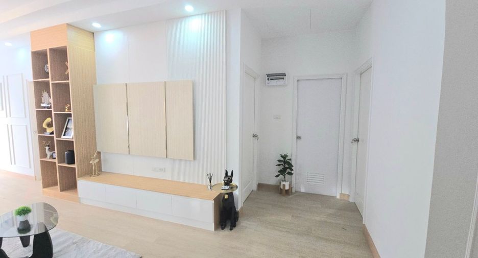 For sale 3 bedrooms house in Bang Lamung, Chonburi
