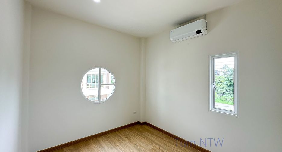 For rent 3 bedrooms house in Hang Dong, Chiang Mai