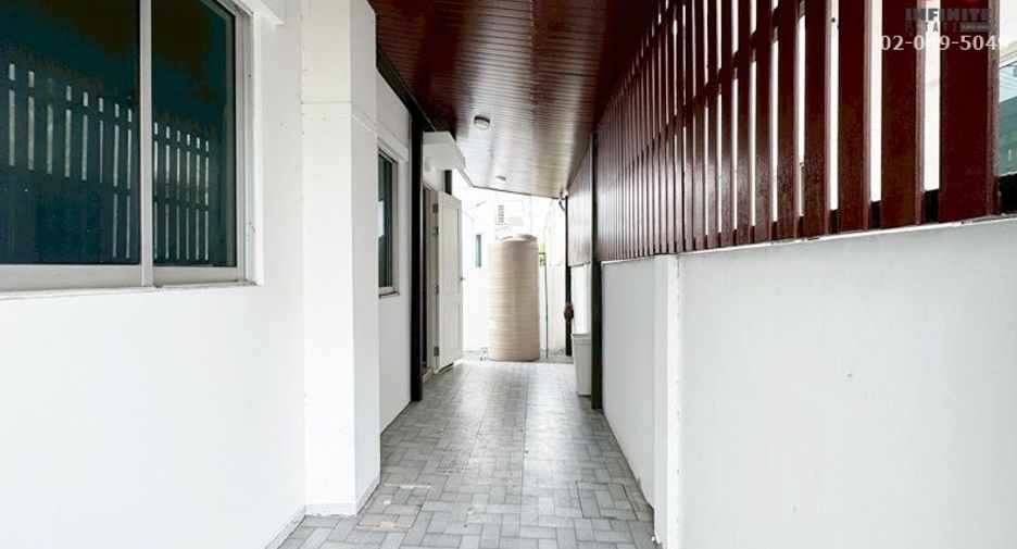 出售 3 卧室 独立屋 在 Bang Yai, Nonthaburi