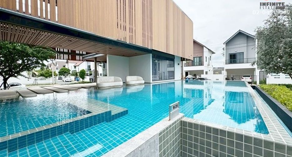 出售 3 卧室 独立屋 在 Bang Yai, Nonthaburi