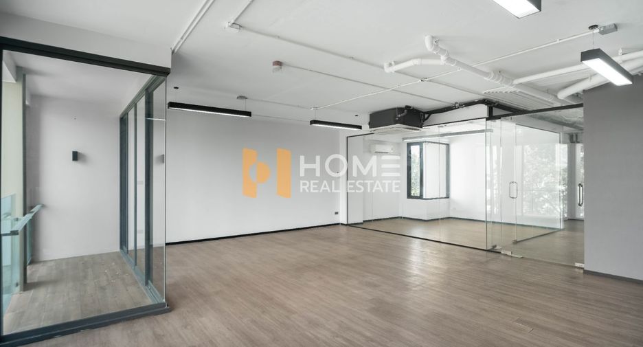 For sale 5 ベッドルーム townhouse in Suan Luang, Bangkok