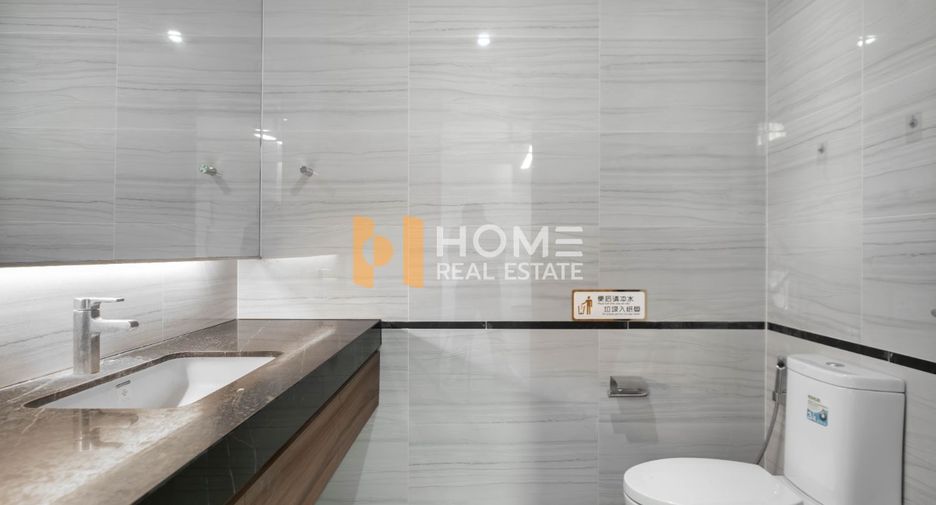 For sale 5 ベッドルーム townhouse in Suan Luang, Bangkok