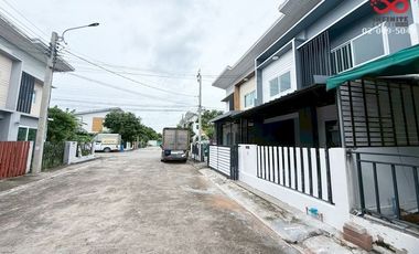 For sale 4 bed townhouse in Bang Bua Thong, Nonthaburi