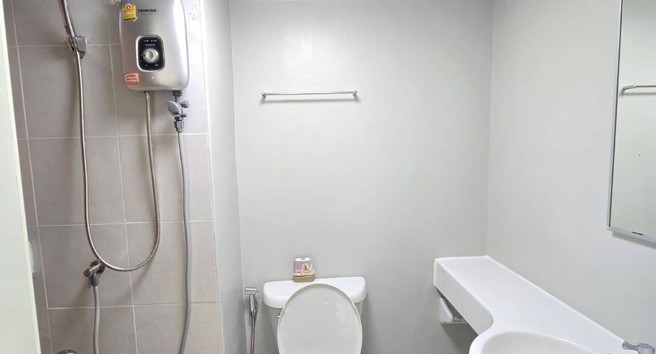À vendre 1 chambre condo à Mueang Chon Buri, Chonburi