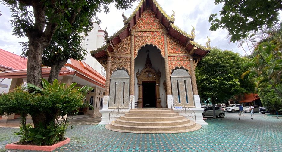 For rent 4 bedrooms house in Mueang Chiang Mai, Chiang Mai