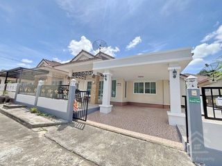 2 Bedroom House In Si Racha, Chonburi