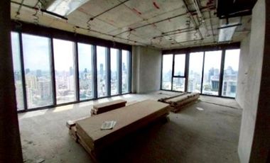 For sale 4 bedrooms condo in Khlong Toei, Bangkok